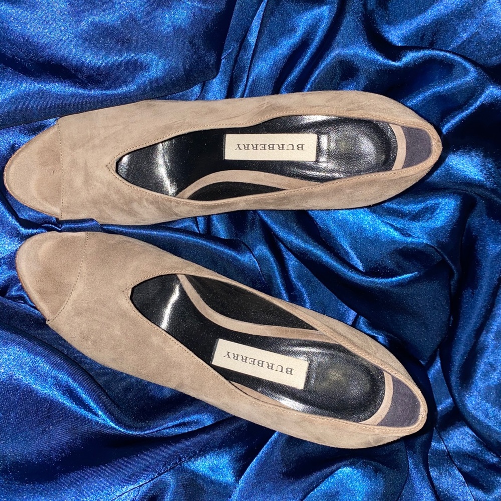 Burberry Grey Suede Reyard Wedge - Picture 2 of 3
